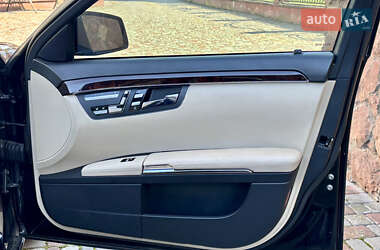 Седан Mercedes-Benz S-Class 2011 в 