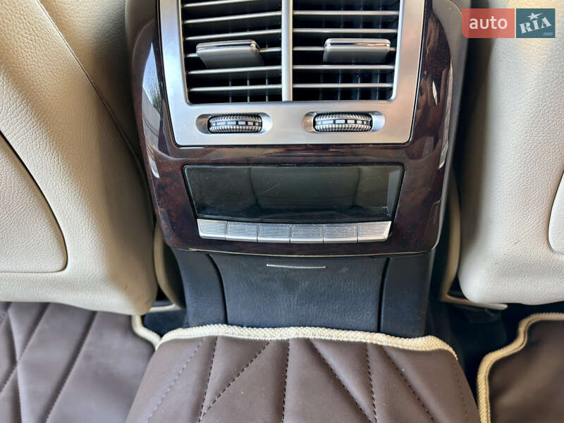 Седан Mercedes-Benz S-Class 2011 в Тернополе