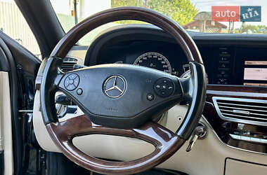 Седан Mercedes-Benz S-Class 2011 в 