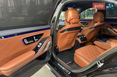 Седан Mercedes-Benz S-Class 2021 в 