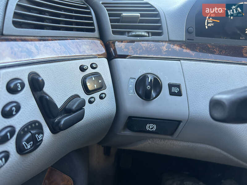 Седан Mercedes-Benz S-Class 2005 в Черновцах