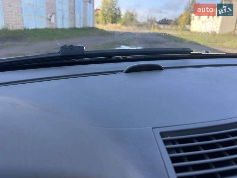 Седан Mercedes-Benz S-Class 2005 в Черновцах