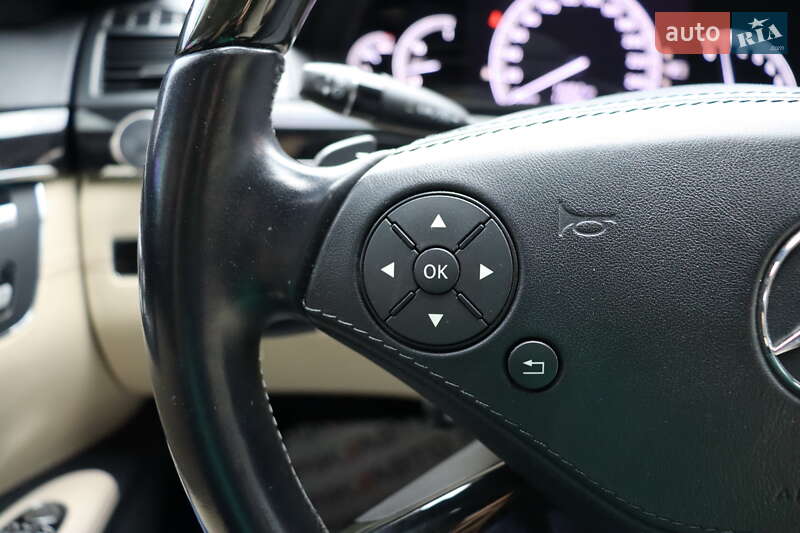 Седан Mercedes-Benz S-Class 2012 в Львові