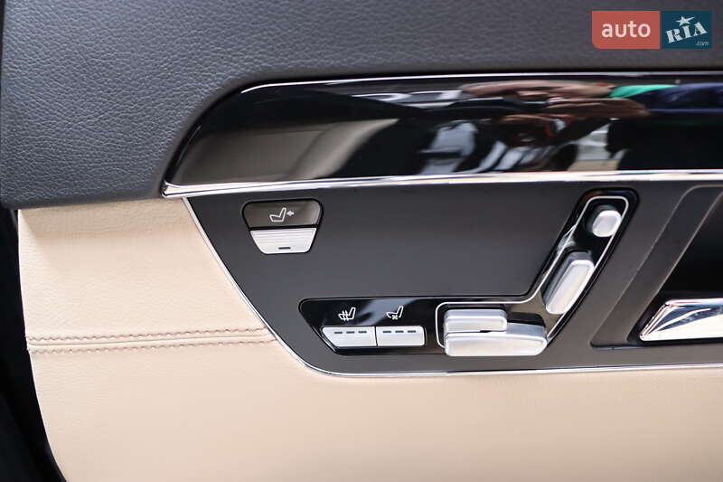 Седан Mercedes-Benz S-Class 2012 в Львові