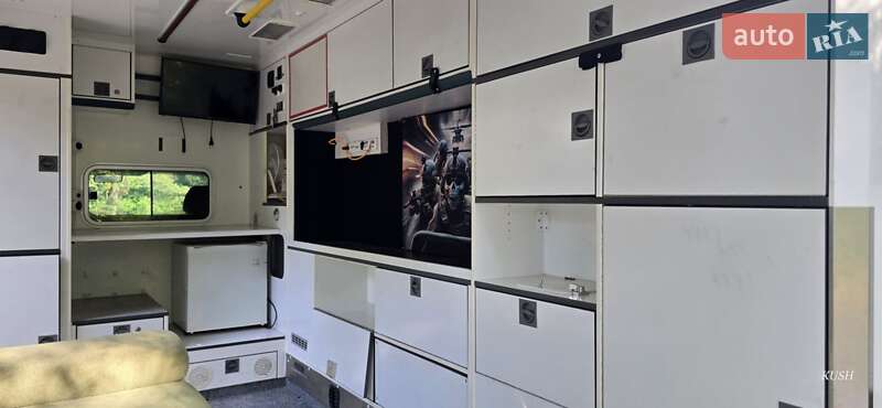 Седан Mercedes-Benz S-Class 2012 в Виннице