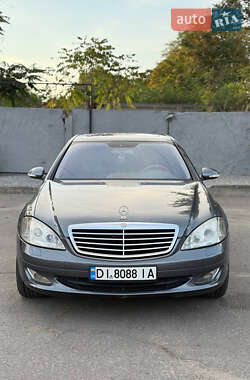 Седан Mercedes-Benz S-Class 2006 в 