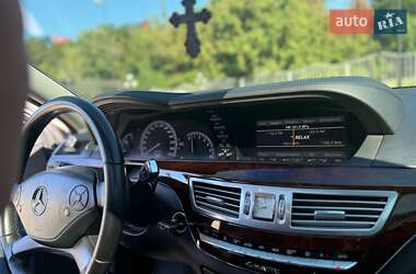 Седан Mercedes-Benz S-Class 2011 в 