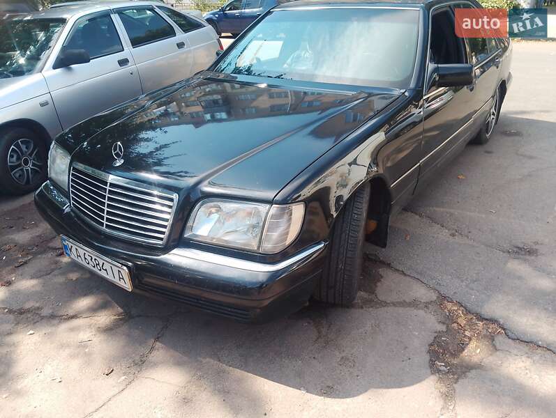 Mercedes-Benz S-Class 1994 Mercedes-Benz S-Class 1994