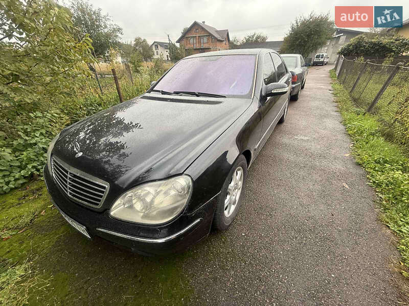 Mercedes-Benz S-Class 2000