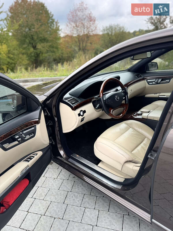 Седан Mercedes-Benz S-Class 2010 в Львове фото 10 Седан Mercedes-Benz S-Class 2010 в Львове