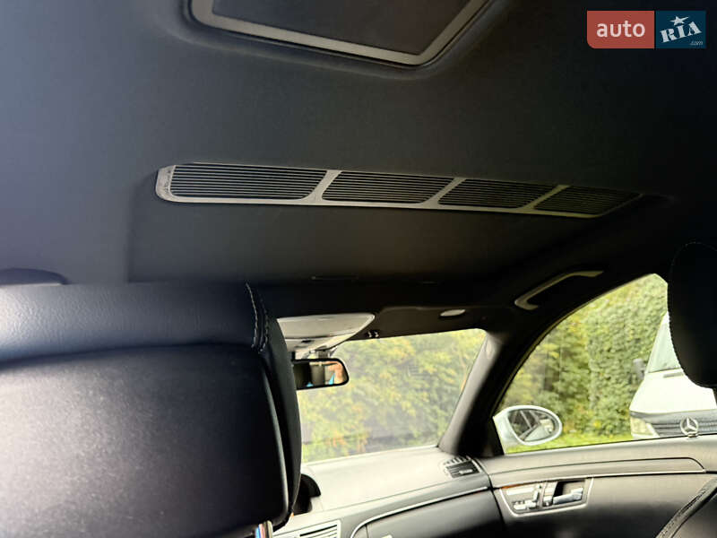 Седан Mercedes-Benz S-Class 2008 в Ровно