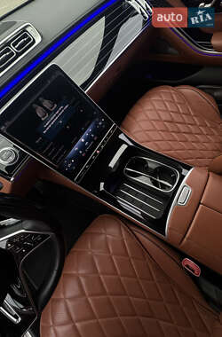 Седан Mercedes-Benz S-Class 2021 в 