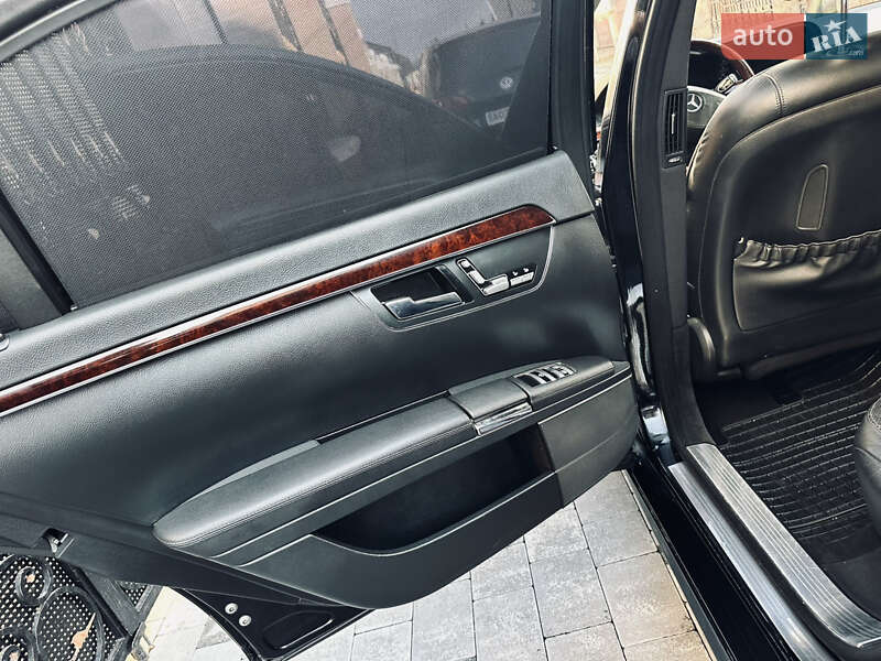 Седан Mercedes-Benz S-Class 2008 в Тячеві фото 74 Седан Mercedes-Benz S-Class 2008 в Тячеві