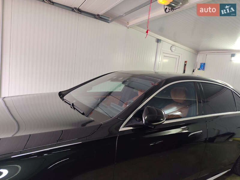 Седан Mercedes-Benz S-Class 2021 в Львове
