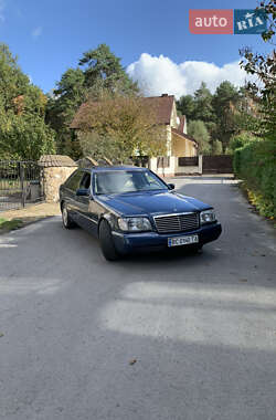 Седан Mercedes-Benz S-Class 1991 в Львове
