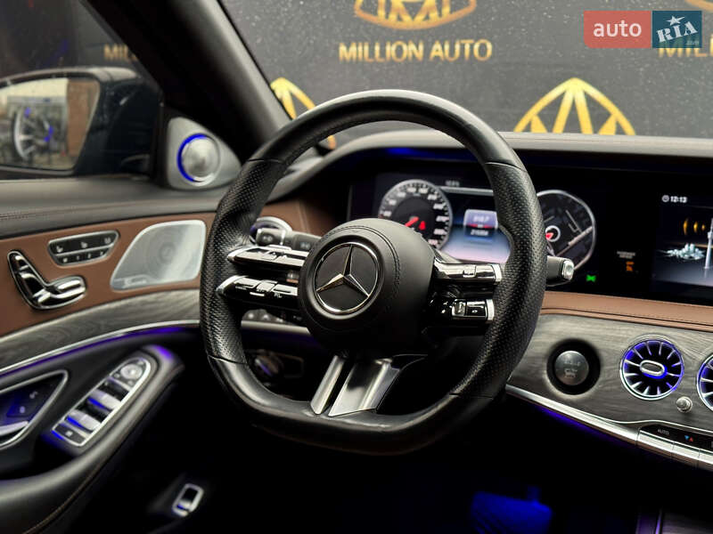 Седан Mercedes-Benz S-Class 2015 в Києві