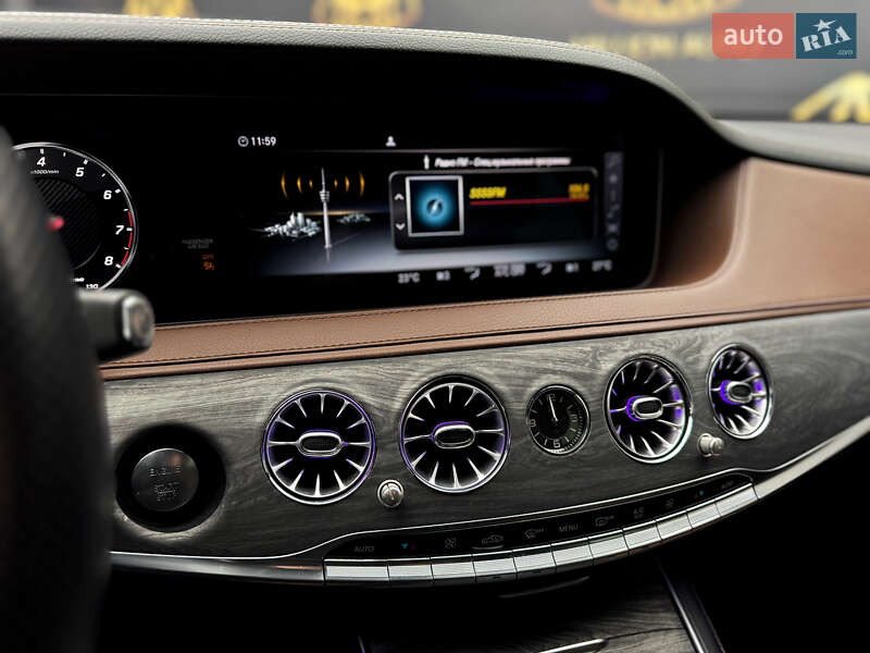Седан Mercedes-Benz S-Class 2015 в Києві