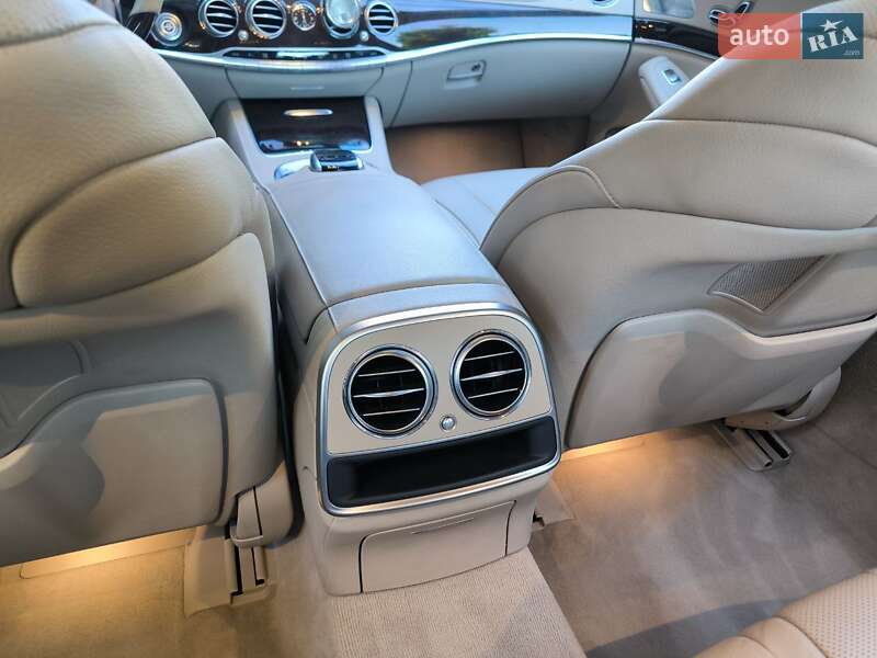 Седан Mercedes-Benz S-Class 2018 в Одессе