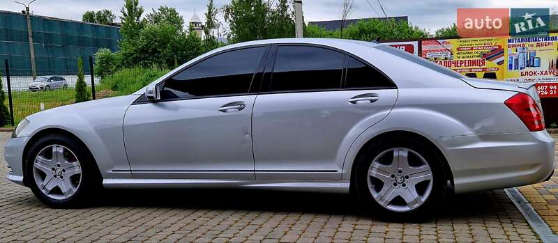 Седан Mercedes-Benz S-Class 2006 в Надвірній