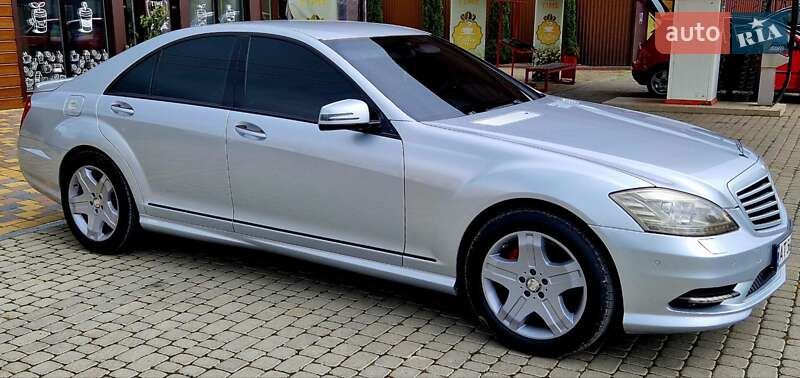 Седан Mercedes-Benz S-Class 2006 в Надвірній