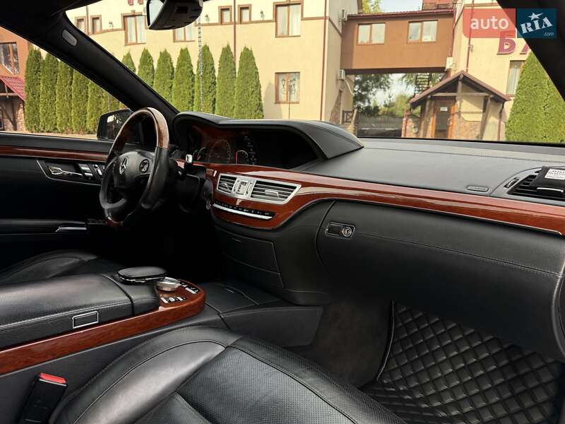 Седан Mercedes-Benz S-Class 2006 в Тернополе
