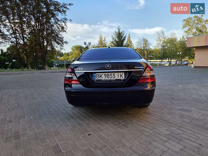 Седан Mercedes-Benz S-Class 2007 в Ровно