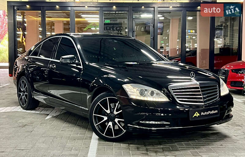 Седан Mercedes-Benz S-Class 2012 в Киеве