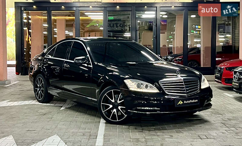 Седан Mercedes-Benz S-Class 2012 в Киеве