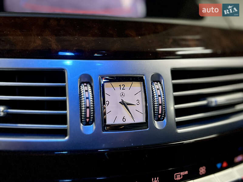 Седан Mercedes-Benz S-Class 2012 в Киеве