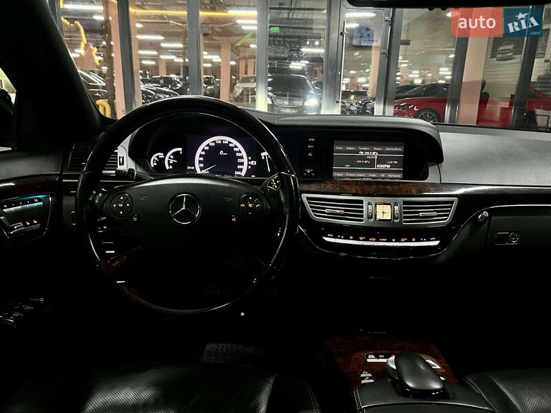Седан Mercedes-Benz S-Class 2012 в Киеве