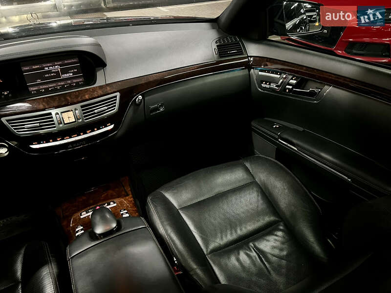 Седан Mercedes-Benz S-Class 2012 в Киеве