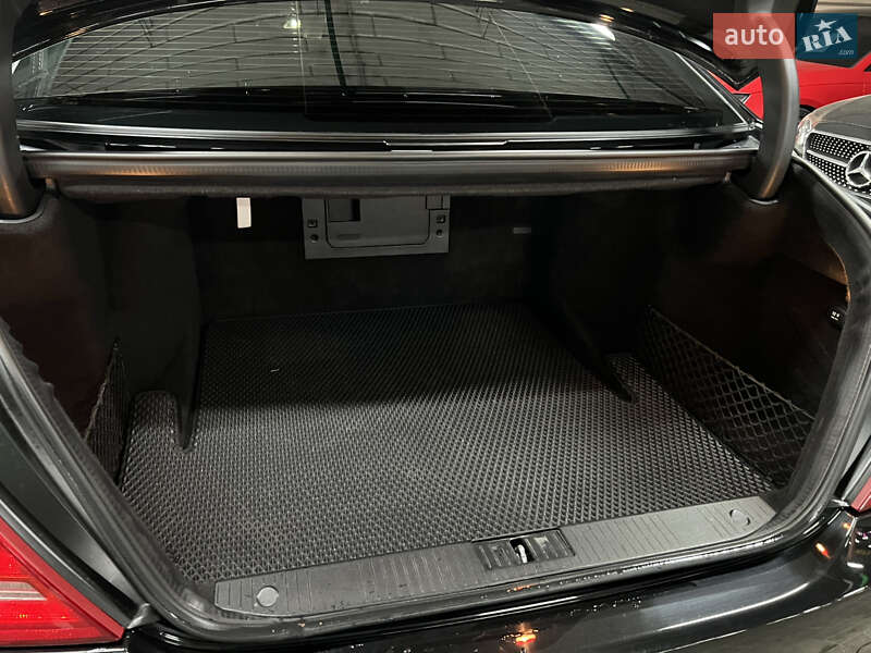 Седан Mercedes-Benz S-Class 2012 в Киеве