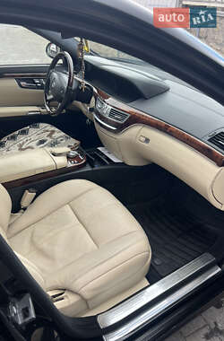 Седан Mercedes-Benz S-Class 2006 в 