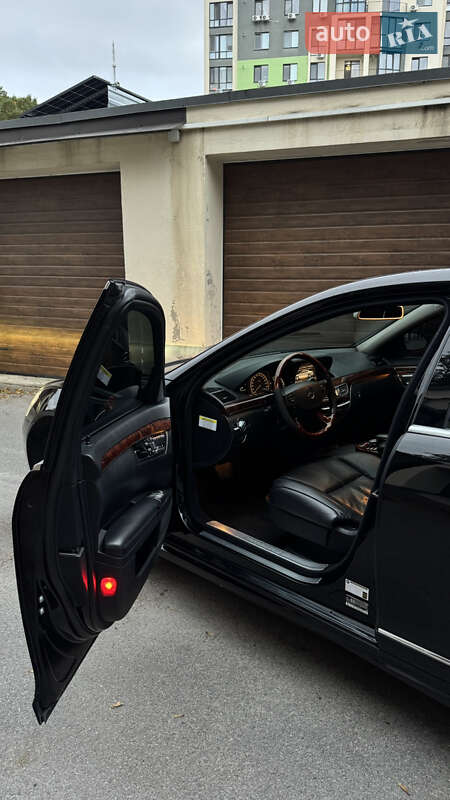 Седан Mercedes-Benz S-Class 2007 в Виннице