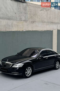 Седан Mercedes-Benz S-Class 2010 в 