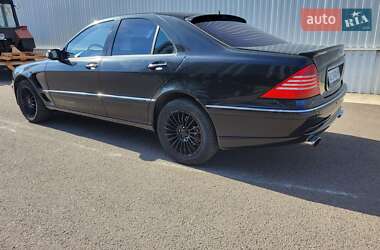 Седан Mercedes-Benz S-Class 2001 в 
