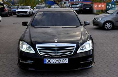 Седан Mercedes-Benz S-Class 2006 в 