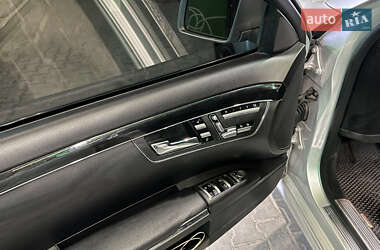 Седан Mercedes-Benz S-Class 2010 в  фото 13 Седан Mercedes-Benz S-Class 2010 в