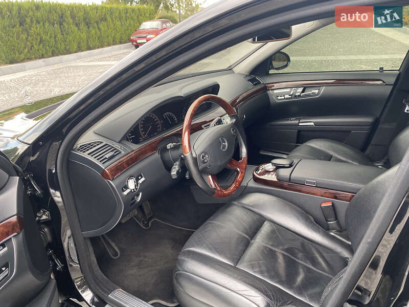 Седан Mercedes-Benz S-Class 2007 в Днепре