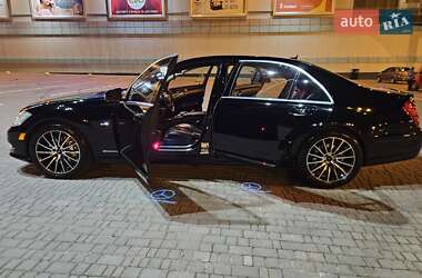 Седан Mercedes-Benz S-Class 2012 в 