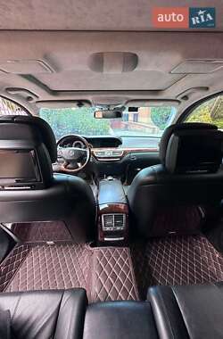 Седан Mercedes-Benz S-Class 2006 в 