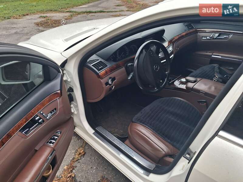 Седан Mercedes-Benz S-Class 2009 в Києві