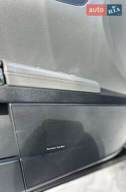 Седан Mercedes-Benz S-Class 2005 в  фото 27 Седан Mercedes-Benz S-Class 2005 в