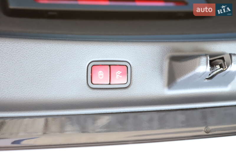 Седан Mercedes-Benz S-Class 2021 в Дрогобичі