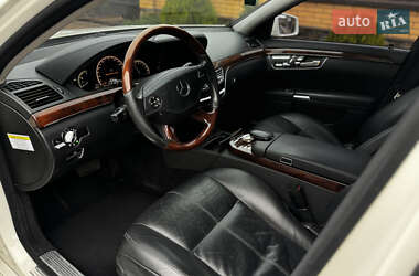 Седан Mercedes-Benz S-Class 2008 в 