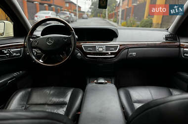 Седан Mercedes-Benz S-Class 2008 в 