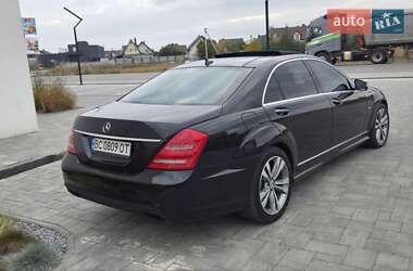 Седан Mercedes-Benz S-Class 2011 в 