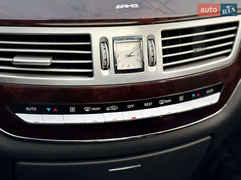 Седан Mercedes-Benz S-Class 2007 в Кременчуці