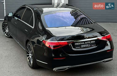 Седан Mercedes-Benz S-Class 2022 в  фото 30 Седан Mercedes-Benz S-Class 2022 в