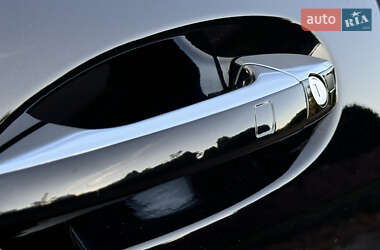 Седан Mercedes-Benz S-Class 2012 в 